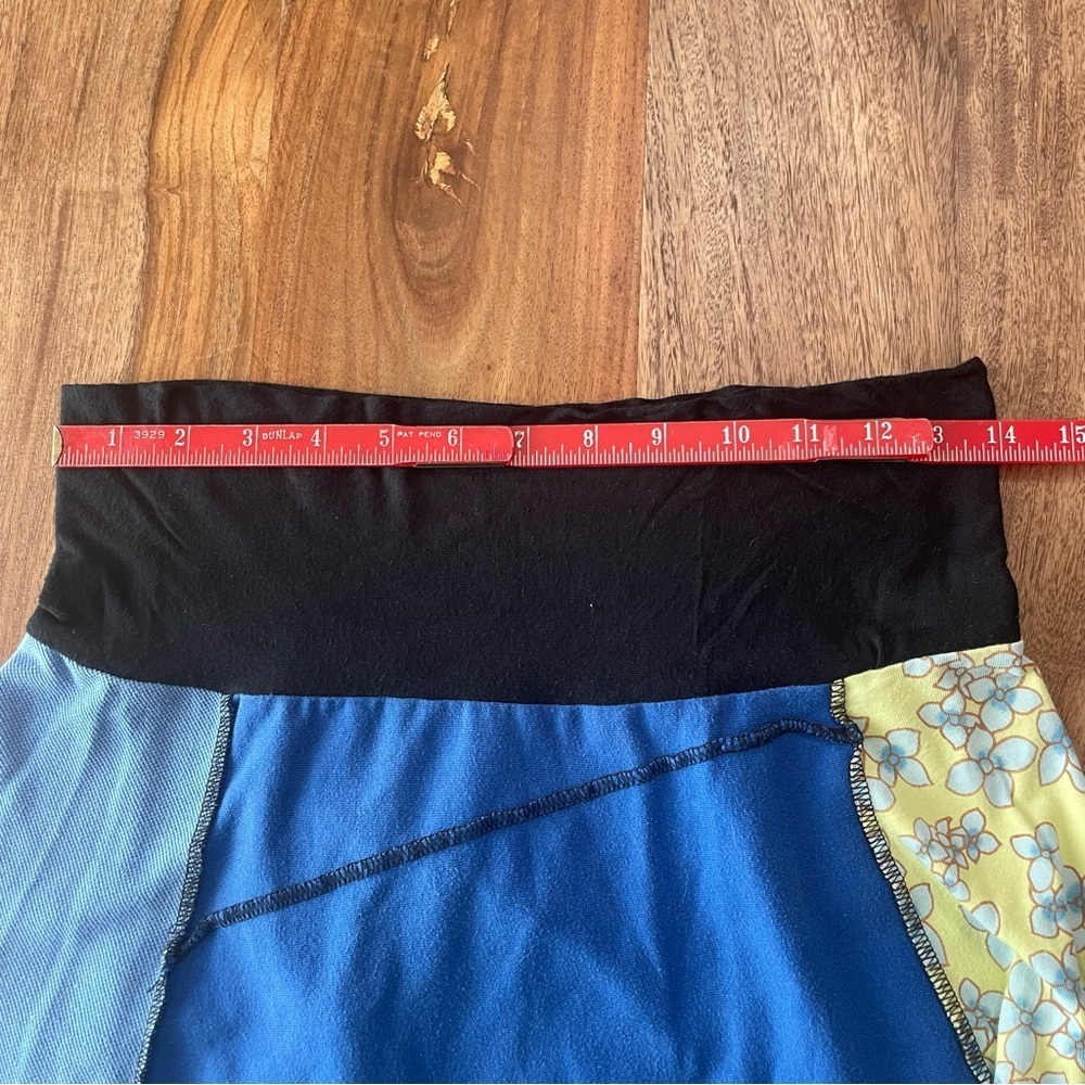 Do-Over Designs Y2K Vintage Blue Yellow Shark‎ Upcycled Tee Circle Skirt sz M - Picture 9 of 12